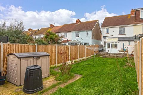 3 bedroom end of terrace house for sale, Myrtle Crescent, Lancing