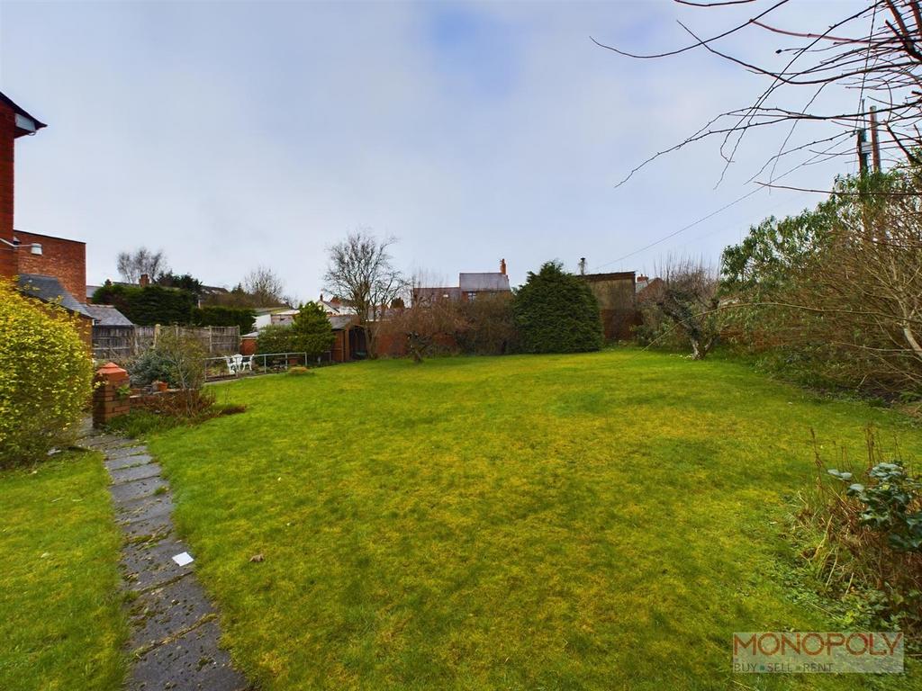 CAM01943 G0-PR0188-STILL018.jpg