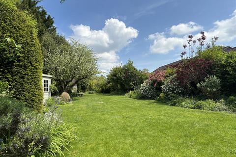 4 bedroom detached house for sale, Winchester Road, Andover