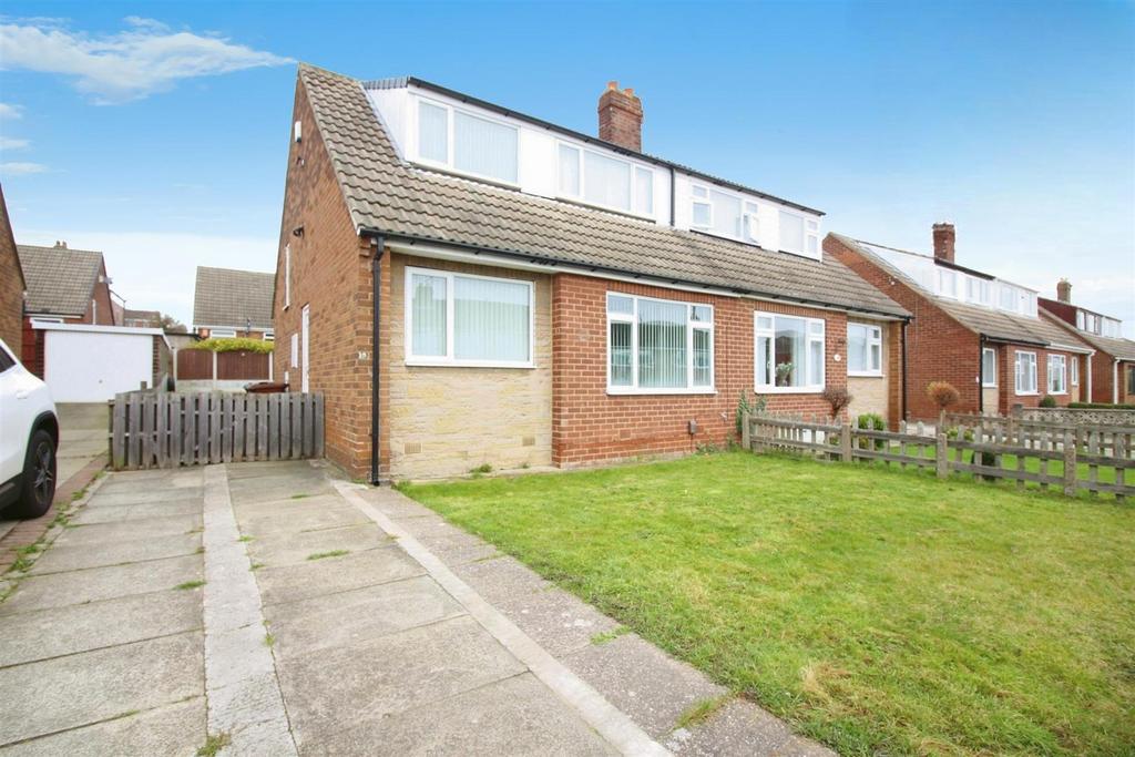 Richardson Crescent, Leeds LS9 3 bed semidetached bungalow for sale