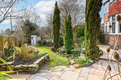 264 Lydgate Lane, Sheffield, S10 5FT