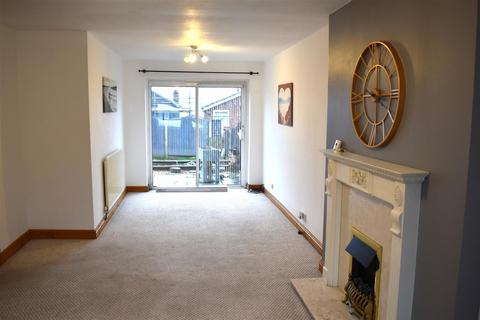 3 bedroom house for sale, Beacon Way, Cannock