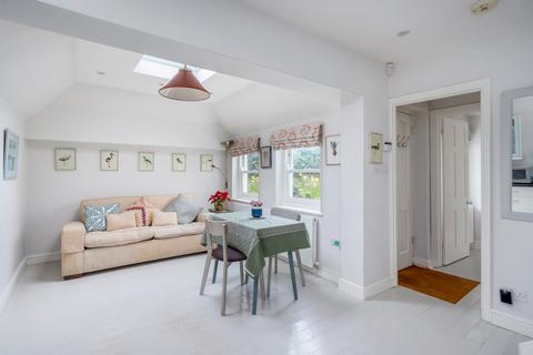 2 bedroom cottage for sale, Perrers Road, Hammersmith W6