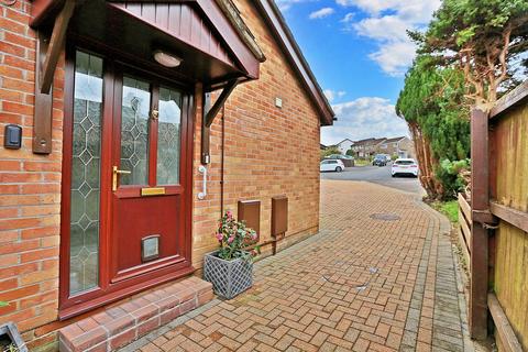 2 bedroom semi-detached bungalow for sale, Heol Y Maes, Pontypridd CF38