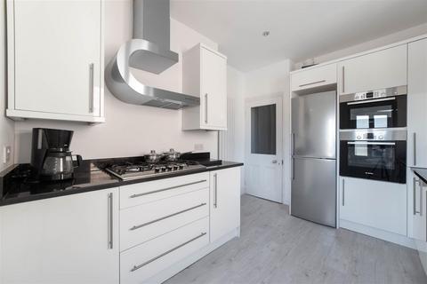 5 bedroom maisonette for sale, Highbury, Jesmond, NE2