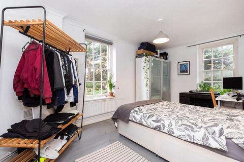 2 bedroom flat to rent - N1