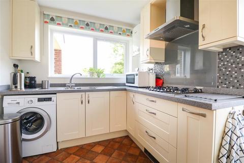 3 Marsala Walk, Darfield, Barnsley, S73 9RF