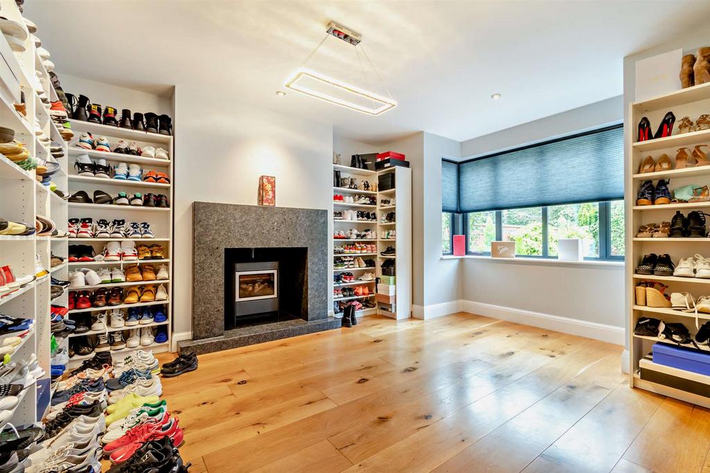 8536609-interior40-800.jpg