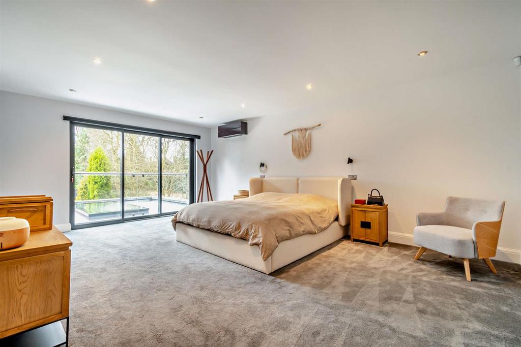 8536609-interior14-800.jpg