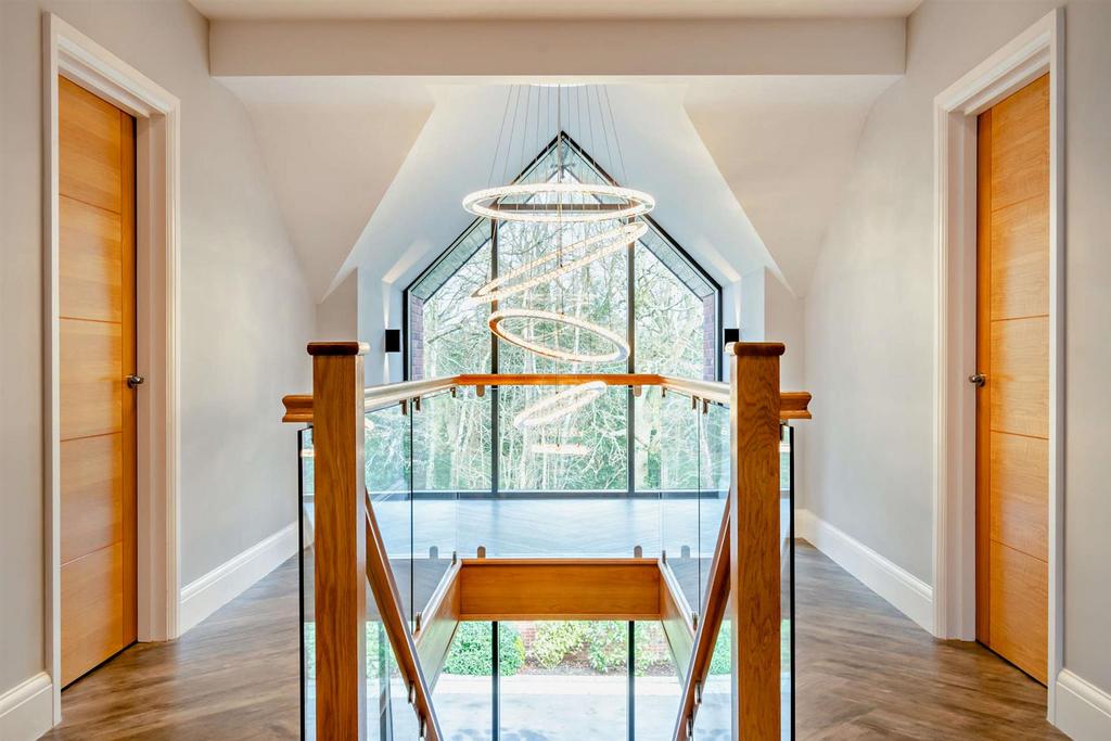 8536609-interior10-800.jpg