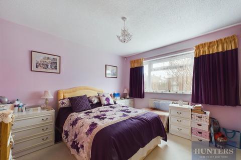 2 bedroom detached bungalow for sale - Long Mynd Avenue, Up Hatherley, Cheltenham