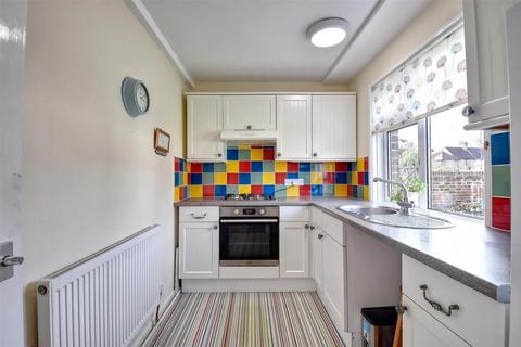 1 bedroom flat for sale, Golden Square, Tenterden