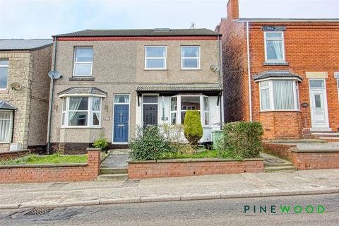 3 bedroom semi-detached house for sale - Williamthorpe Road, Chesterfield S42