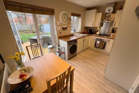 2 bedroom semi-detached house for sale - Edgehill Drive, Stratford-Upon-Avon