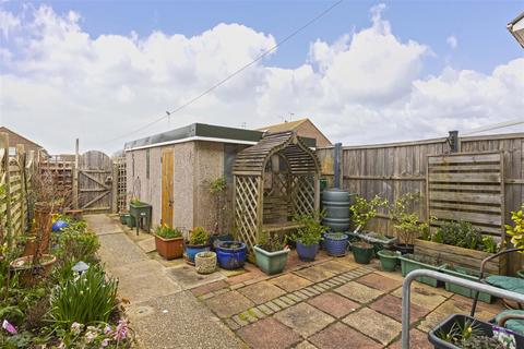 22 The Pallant, Goring By Sea, Worthing, BN12 6AY
