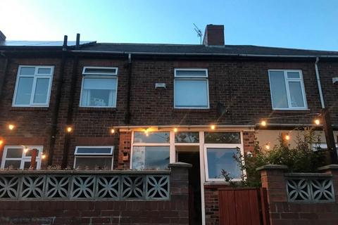 3 bedroom terraced house to rent - Great Lime Road, Newcastle Upon Tyne