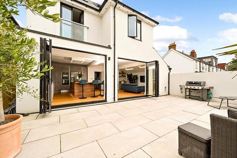 4 bedroom house for sale, Lawrence Road, Hove BN3