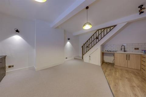 2 bedroom terraced house for sale, Burnley Road, Reedsholme, Rossendale