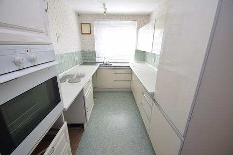 2 bedroom flat for sale, Hartington Place, Eastbourne BN21