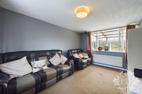 2 bedroom end of terrace house for sale, Hornbeam Close, Ormesby, Middlesbrough