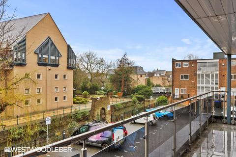 2 bedroom apartment for sale, 20 Amwell End, Ware SG12