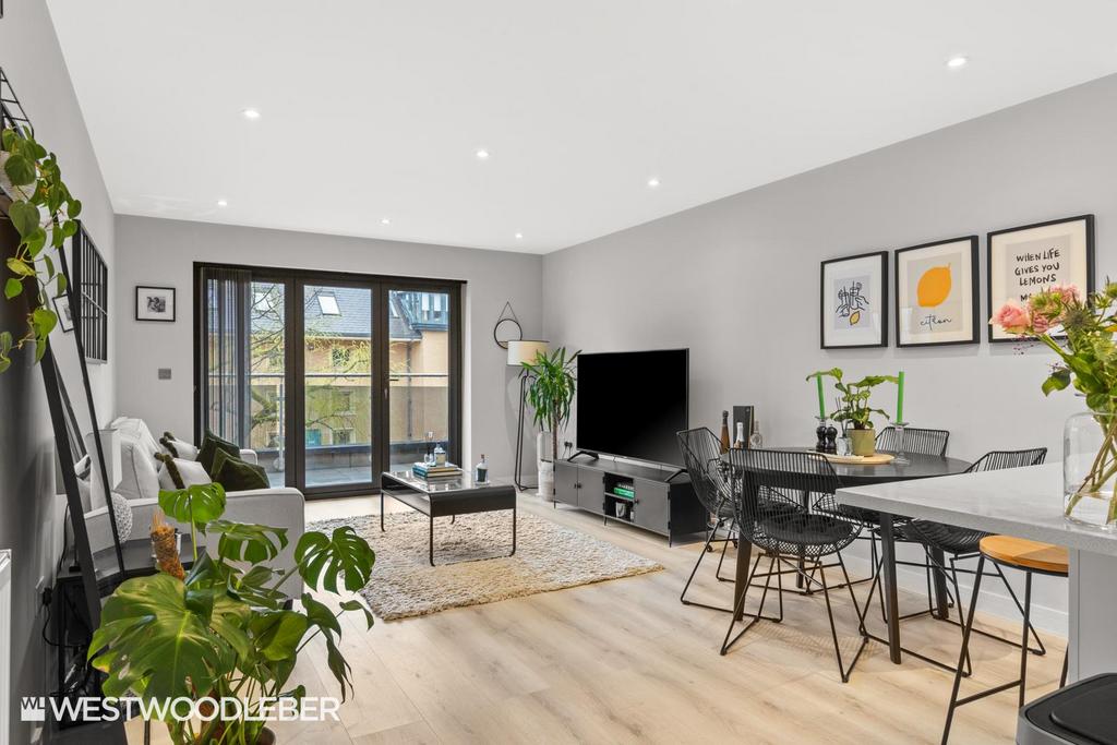 Astoria Place 6.jpg