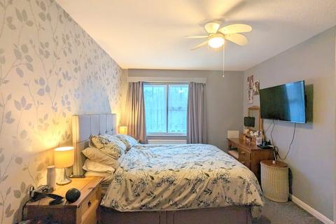 37 Ruscombe Way, Feltham, TW14 9NY