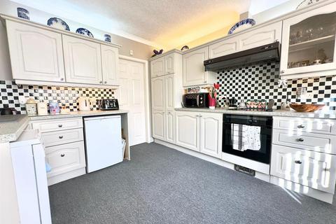 11 Cooke Close, Old Tupton, Chesterfield, S42 6JE