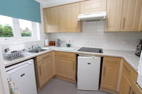 2 bedroom apartment for sale - Worcester Road, Hagley , Stourbridge, DY9