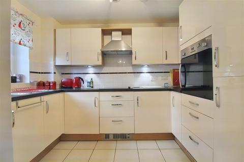 2 bedroom retirement property for sale, Ashwood Court, Victoria Road, Paisley
