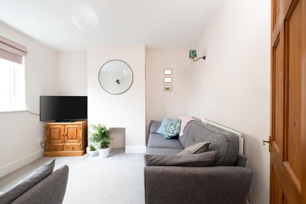 Greenbank Avenue East, Greenbank 3 bed terraced house for sale £375,000