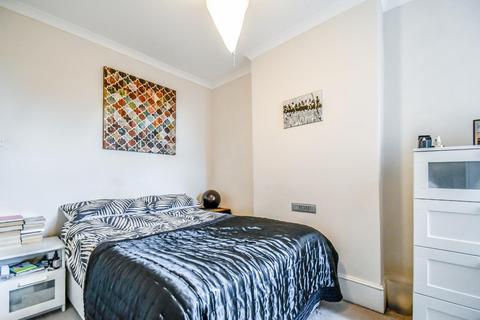 1 bedroom flat for sale, Elm Road, Leigh-On-Sea SS9