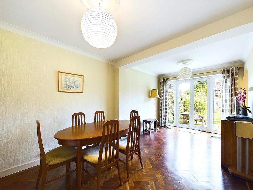 Dining Room.jpg