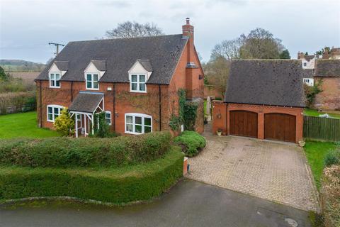 4 bedroom detached house for sale, Hanley Castle, Worcester