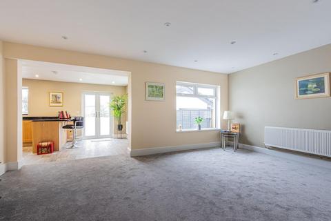 4 bedroom detached bungalow for sale, Heol Tyn Y Cae, Cardiff CF14