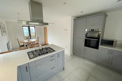 4 bedroom detached house for sale - Parc Llydan, Pennard, Swansea