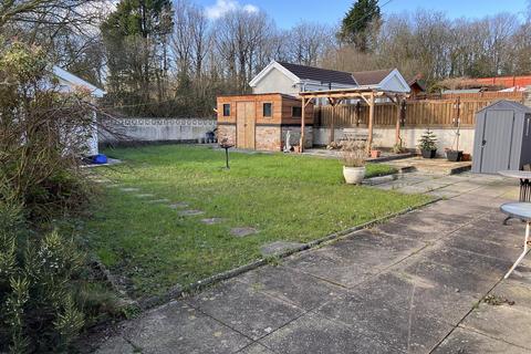 3 bedroom detached bungalow for sale, Hendre Road, Capel Hendre, Ammanford