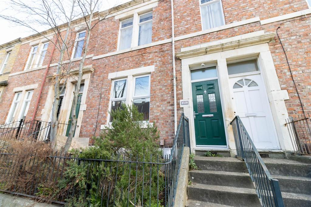 Eastbourne Avenue, Gateshead NE8 2 bed ground floor flat for sale £85,000