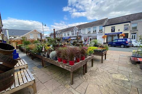 Retail property (high street) to rent - Pantyffynnon Road, Ystradgynlais, Swansea