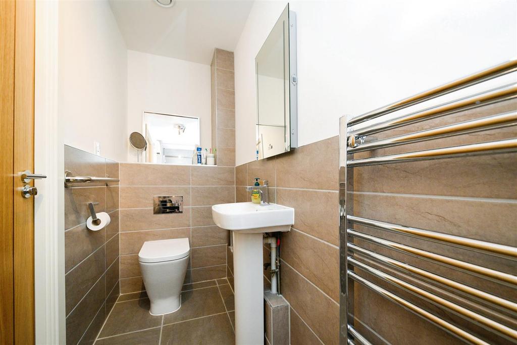 Shower room .jpg