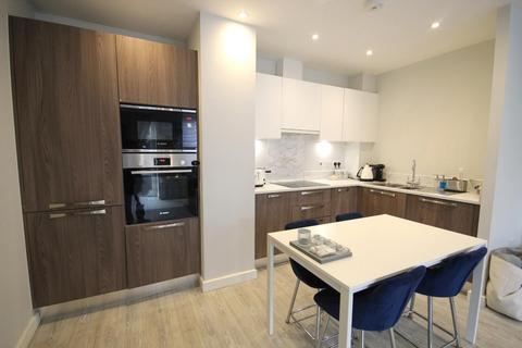 2 bedroom apartment for sale, Wood Street, East Grinstead, RH19 1BA