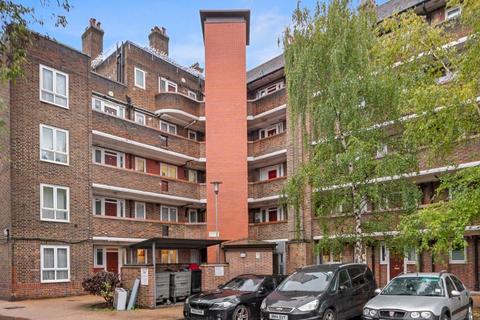 Flat 18, Wentwood House Upper Clapton Road, London, E5 9BY