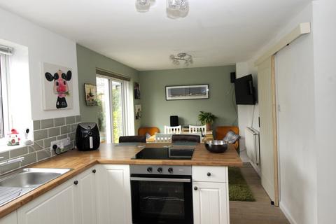 2 Clos Ogney, Llantwit Major, CF61 2SN