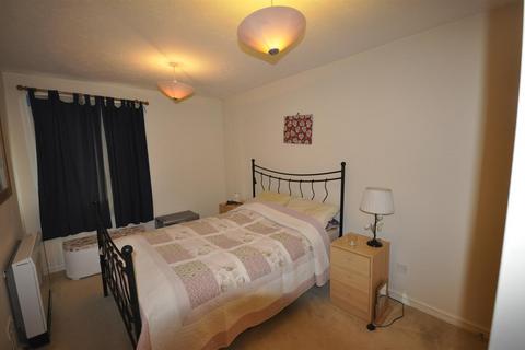 1 bedroom flat for sale - Sheldons Court, Winchcombe Street, Cheltenham