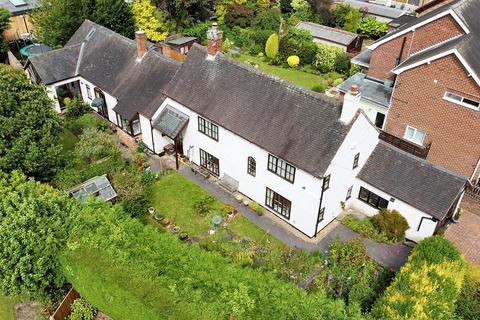 4 bedroom cottage for sale, Parkside Avenue, Long Eaton