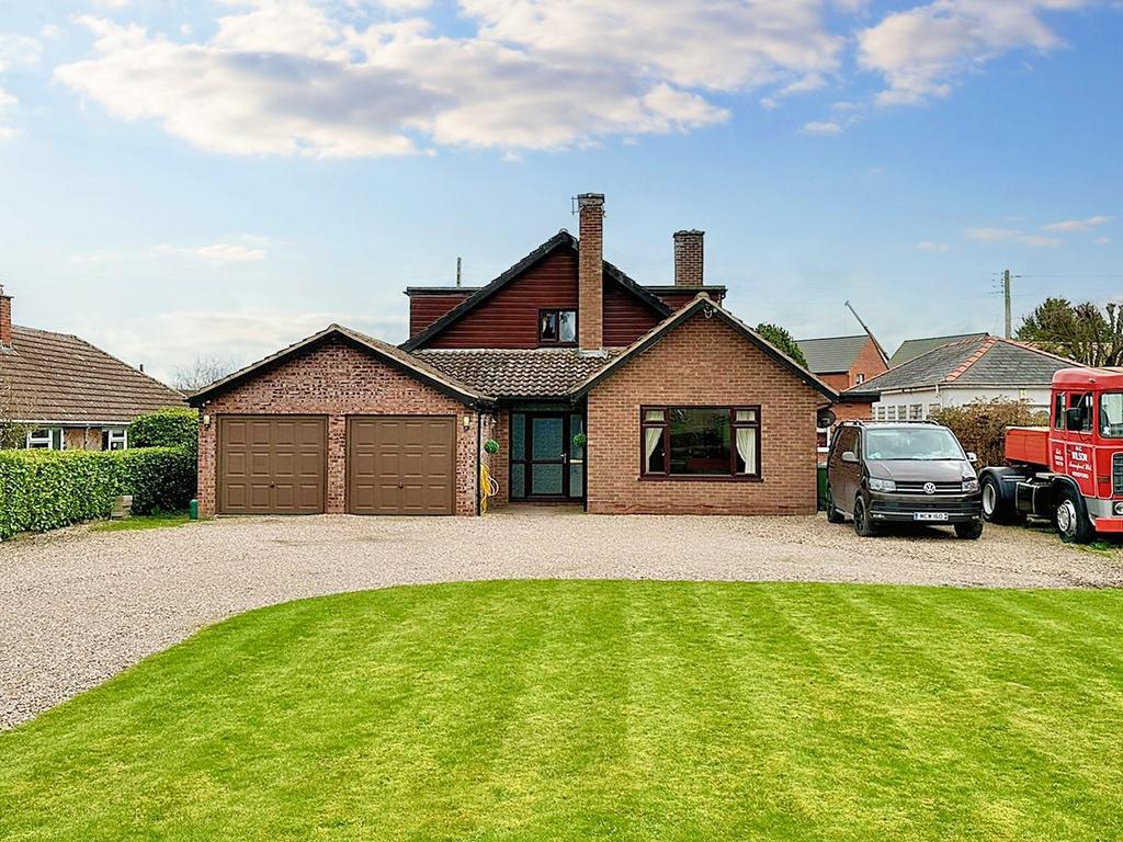 Breinton Lane, Swainshill, Hereford, HR4 5 bed detached house for sale
