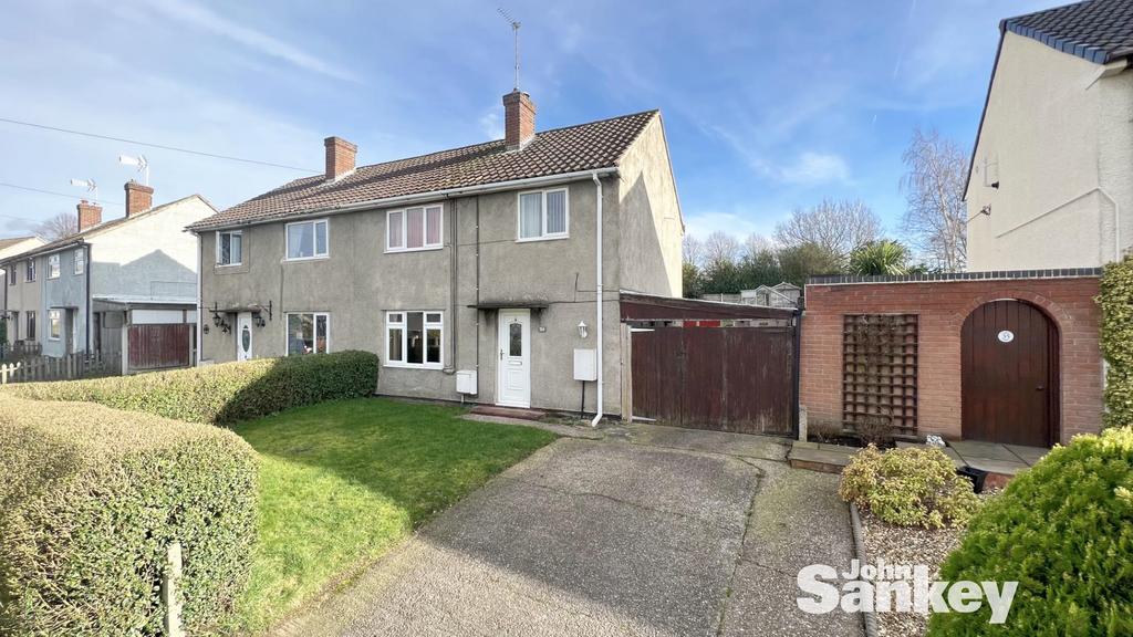 The Markhams, New Ollerton 3 bed semidetached house for sale £120,000