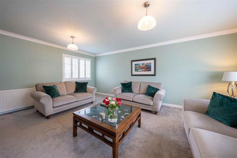 6 Keillor Steadings, Kettins, Blairgowrie, PH13 9FT