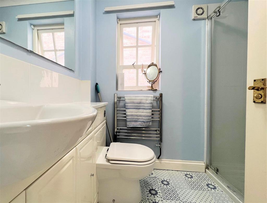 En.suite  .jpg