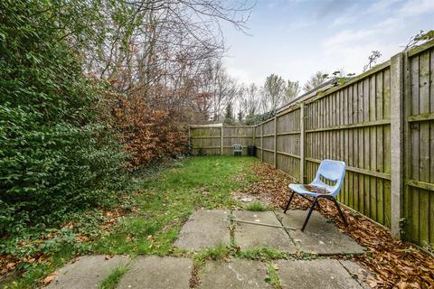 3 bedroom end of terrace house for sale, The Alders, Hounslow